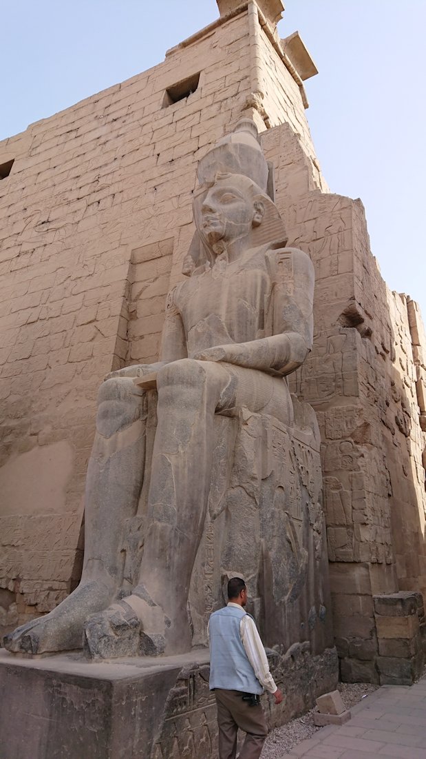 エジプト旅行　ブログ　口コミ　ルクソール神殿