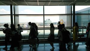 スペイン旅行　フランクフルト空港　日本旅行