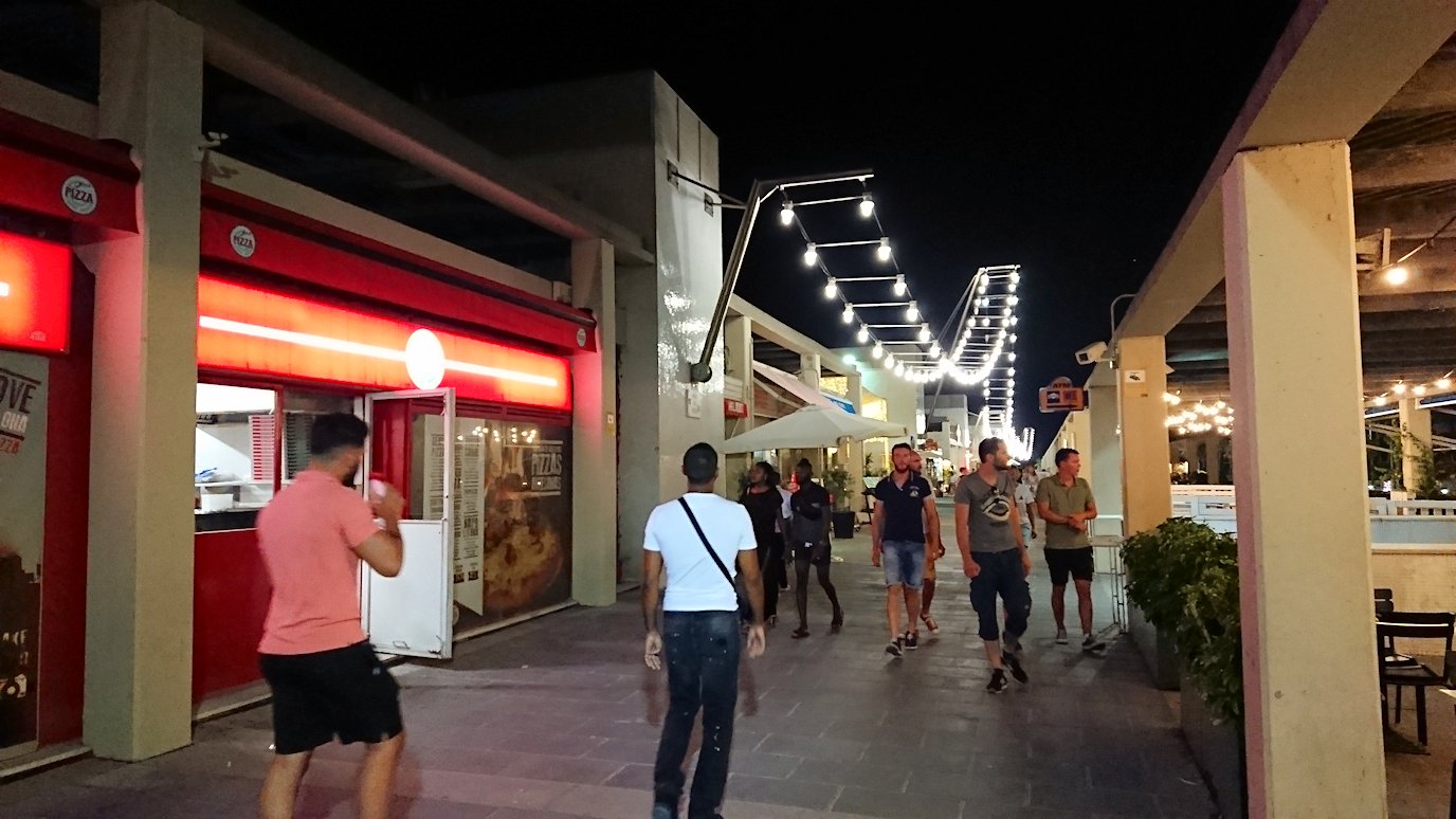 スペイン旅行　バルセロナ　日本旅行　バルセロナ　夜　ビーチ　カジノ　ナイトクラブ　ブログ　口コミ