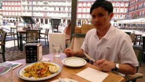 スペイン旅行　ツアー　観光　日本旅行　マドリード　昼食　バル　マヨール広場　アヒージョ　パエリア　　お土産　感想　ブログ　口コミ