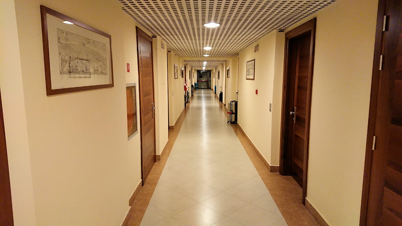 フィレンツェのニルホテルの廊下