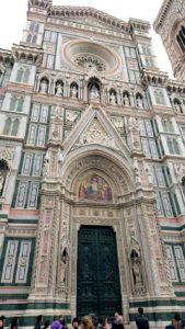 フィレンツェ大聖堂のファザード