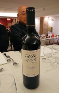 ローマ市内の夕食レストランのハウスワイン
