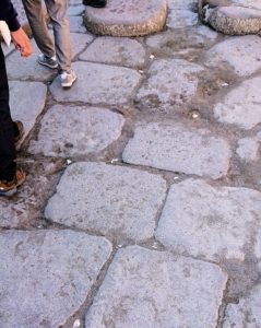 ポンペイ遺跡の石畳