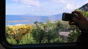 カプリ島のケーブルカーから見た景色2