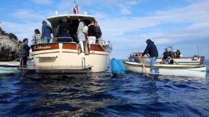 2019年4月14日にカプリ島の青の洞窟に入れた時の様子5