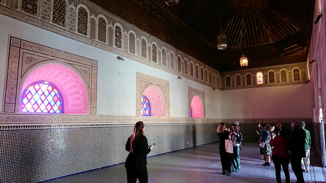 モロッコのマラケシュでバヒア宮殿で美しい内装に感激2