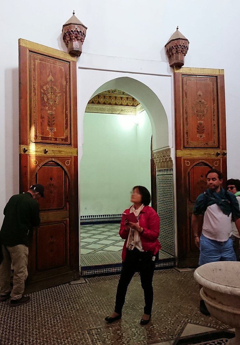 モロッコのマラケシュでバヒア宮殿を充分に見回って楽しんだ1