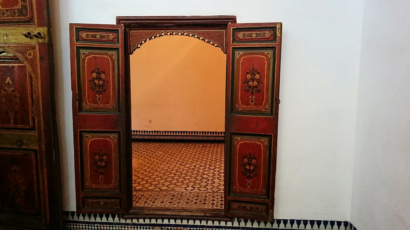 モロッコのマラケシュでバヒア宮殿を充分に見回って楽しんだ2