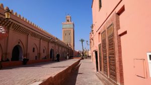 モロッコのマラケシュでアルマンスールモスク付近の様子4