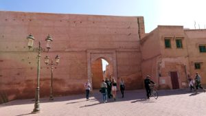 モロッコのマラケシュでアルマンスールモスク付近の様子5