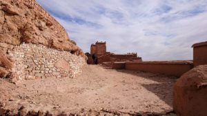 モロッコのワルザザートのアイト・ベン・ハッドゥ内を上の方まで登って見えた景色1