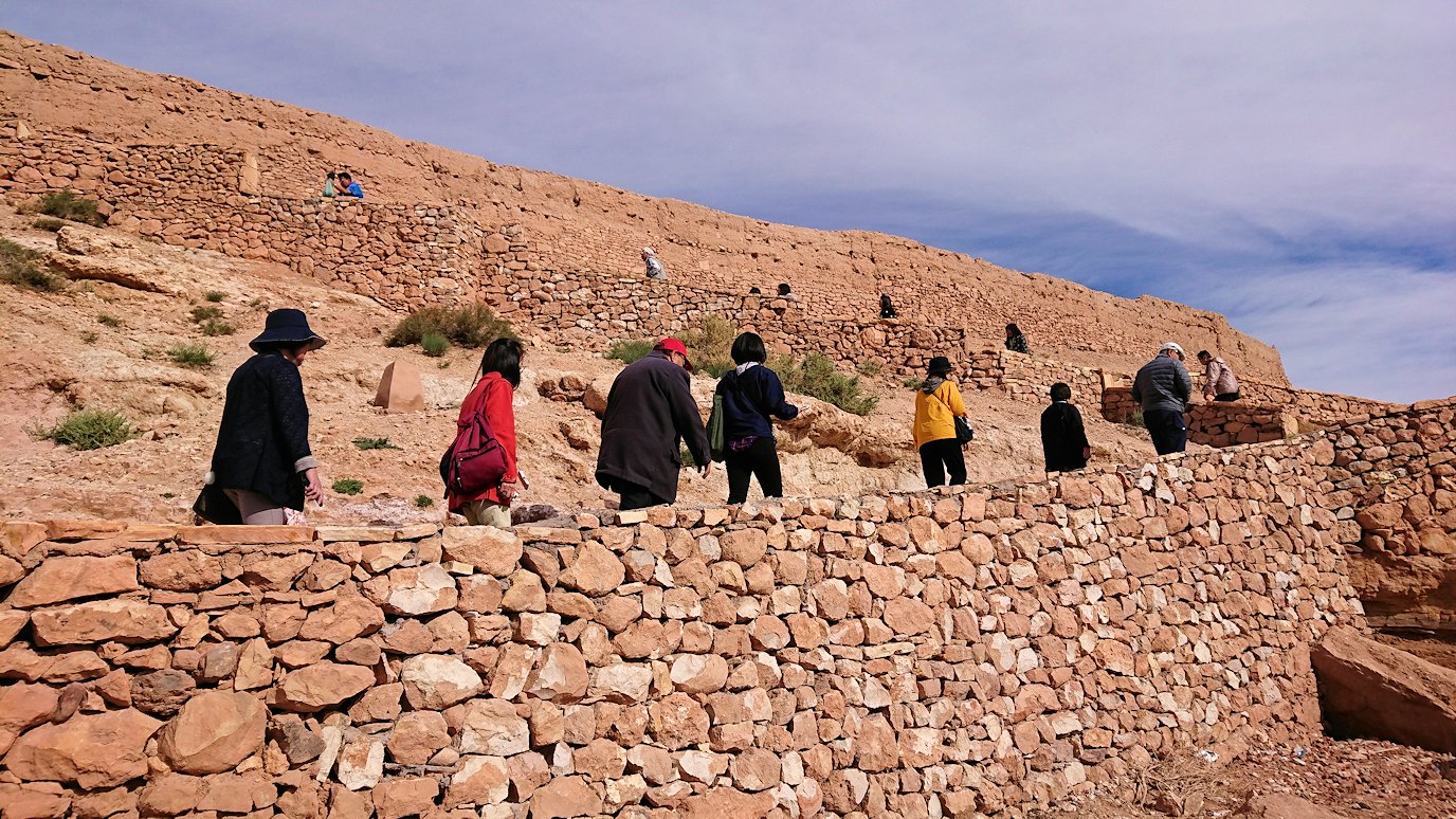 モロッコのワルザザートのアイト・ベン・ハッドゥ内を上の方まで登って見えた景色6