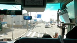 函館空港から市内にあるホテルまでバスで移動5