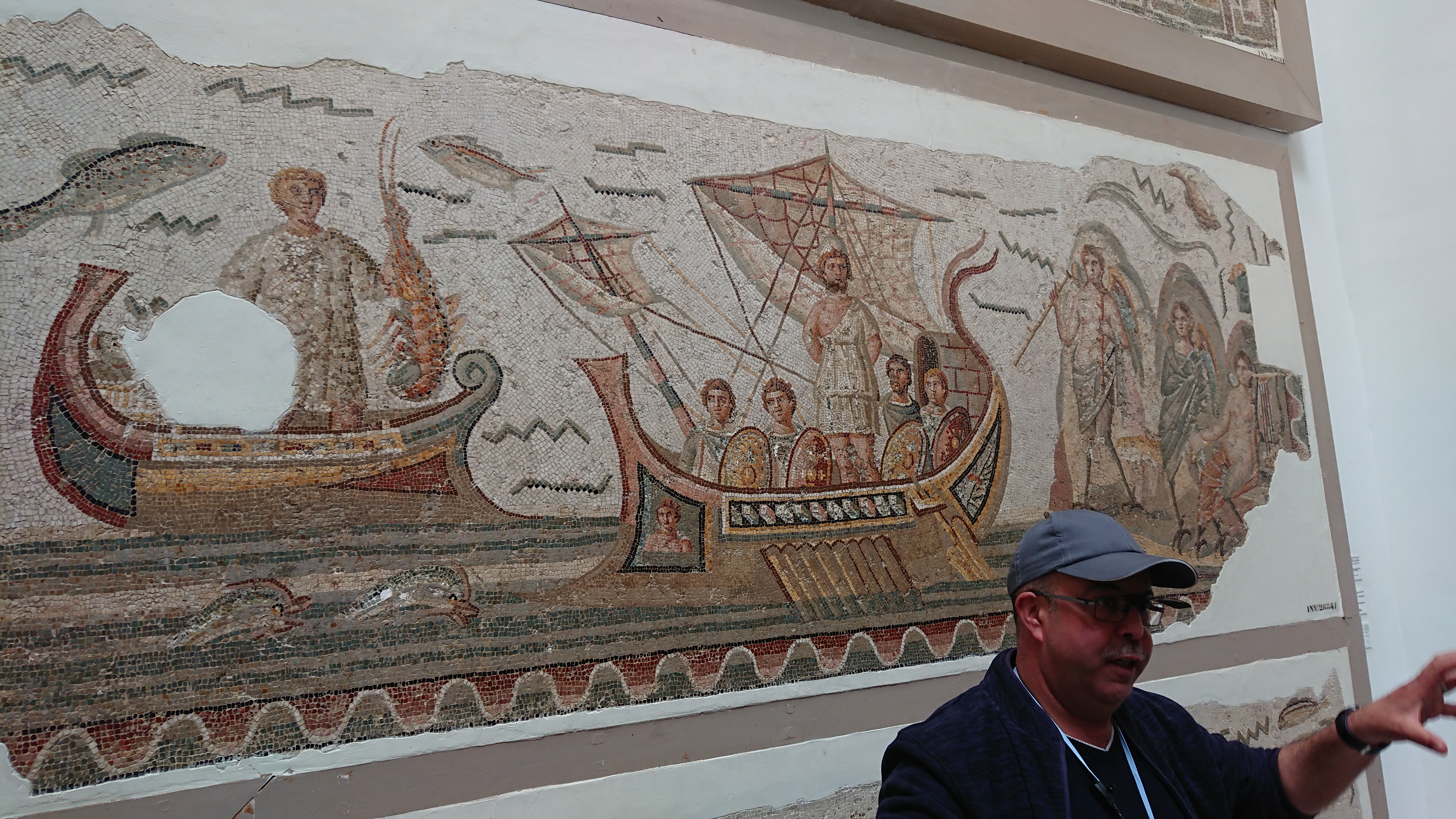 チュニスのバルドー博物館でオデュッセウスの間を見学1