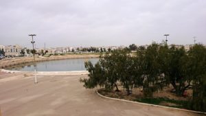 チュニジアのホテル：コンチネンタル(CONTINENTAL)を出て向かいの貯水池を見学7