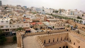 チュニジアのスースの街の旧市街で自由時間にラバトに入場8