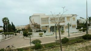 チュニジアのスースの街にある「マルハバ　ロイヤル　サレム」ホテルからドゥッガ遺跡に向けて出発5