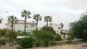 チュニジアのスースの街にある「マルハバ　ロイヤル　サレム」ホテルからドゥッガ遺跡に向けて出発6