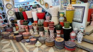 チュニジア：ナブールの街の陶器屋さんにて6