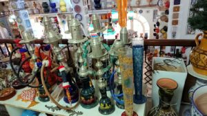 チュニジア：ナブールの街の陶器屋さんを物色4