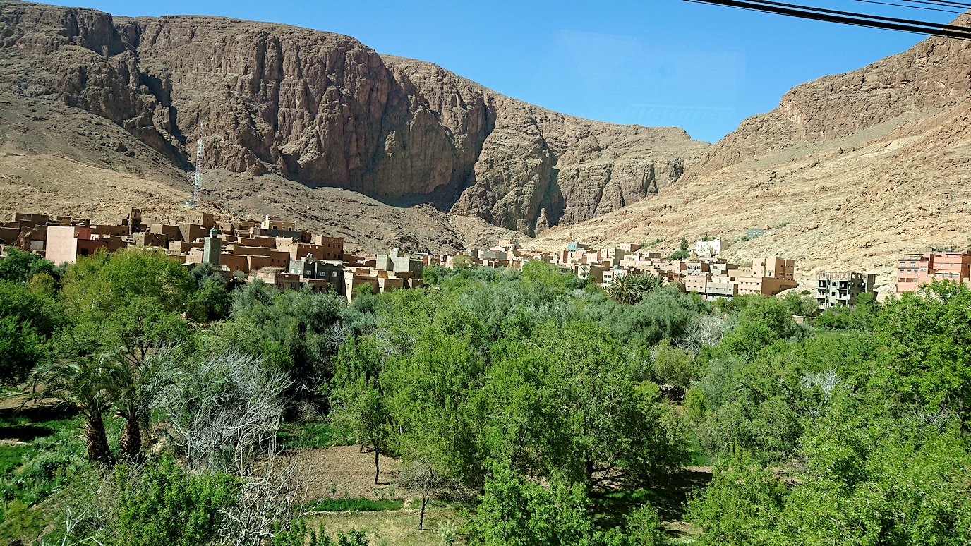 モロッコのトドラ渓谷に向かう途中に見えた景色7