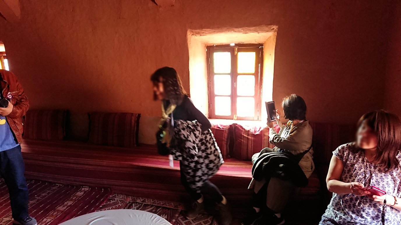 モロッコのワルザザートのアイト・ベン・ハッドゥで個人宅にお邪魔します4