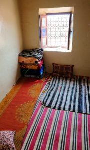 モロッコのワルザザートのアイト・ベン・ハッドゥで個人宅内の様子1