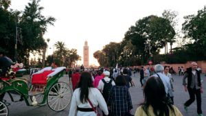 モロッコ・マラケシュでジャマ・エル・フナ広場でブラたもり？！5