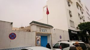 チュニジア：ナブールの街で旧市街地へ向かう9