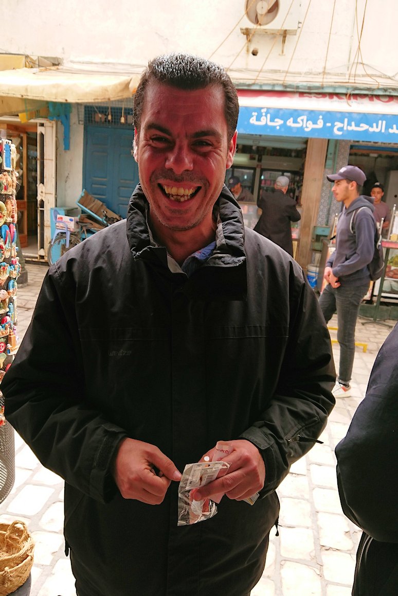 チュニジア：ナブールの街で旧市街地を引き返す2