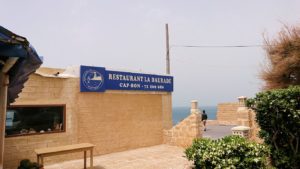 チュニジア：ボン岬のレストランに向かう6