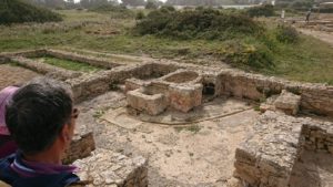 チュニジア：のケルクアン遺跡内の風呂跡を見てみる2