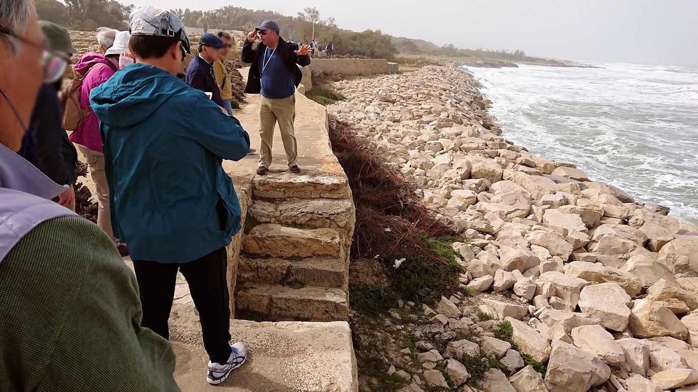 チュニジア：のケルクアン遺跡の海沿いを見学9