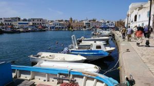 チュニジア：ビゼルトの街を歩いていく6