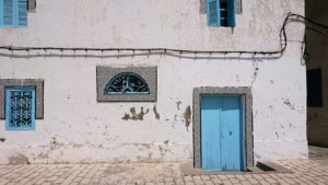 チュニジア：ビゼルトの街を歩いていく9