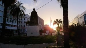 チュニジア：チュニスの朝を気持ちよく散策する4