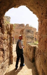 チュニジア：カルタゴ遺跡のアントニヌスの共同浴場内を見ていく2