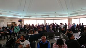 チュニジア：チュニス空港で出国の時間が迫る5