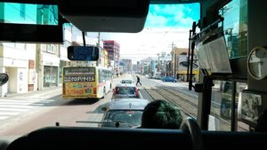 函館市内で空港に向かうバスに乗る9