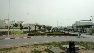 チュニジア：スースからナブールの街まで移動する途中の景色