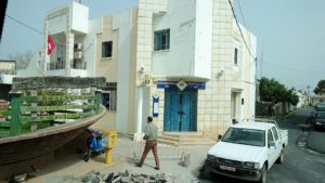チュニジア：ボン岬からケルクアン遺跡に移動1