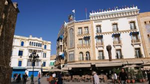 チュニジア：チュニスのメディナの入口にて4