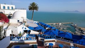 チュニジア：シディ・ブ・サイドで絶景のカフェにて9