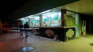 チュニジア：チュニスの夜を散策しスーパーに立ち寄る8