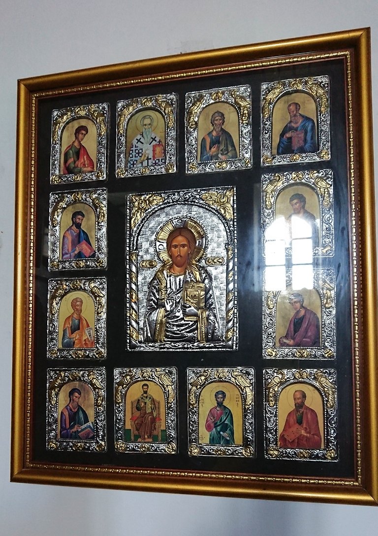 アルバニアで世界遺産のベラトの街でゴリツァ地区にある聖トマス教会を訪問3