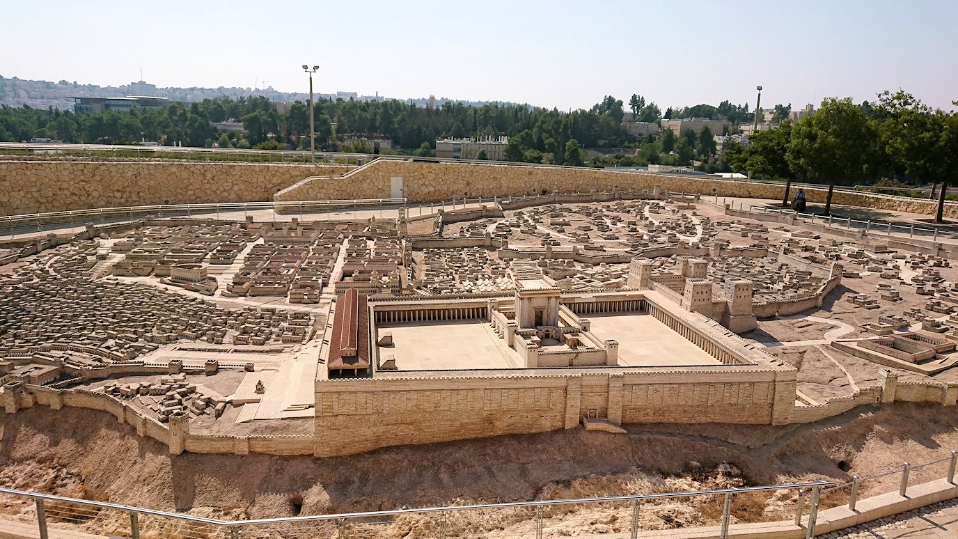 イスラエル博物館で00年前のエルサレム神殿と死海文書を眺める イスラエル ヨルダン旅行記30