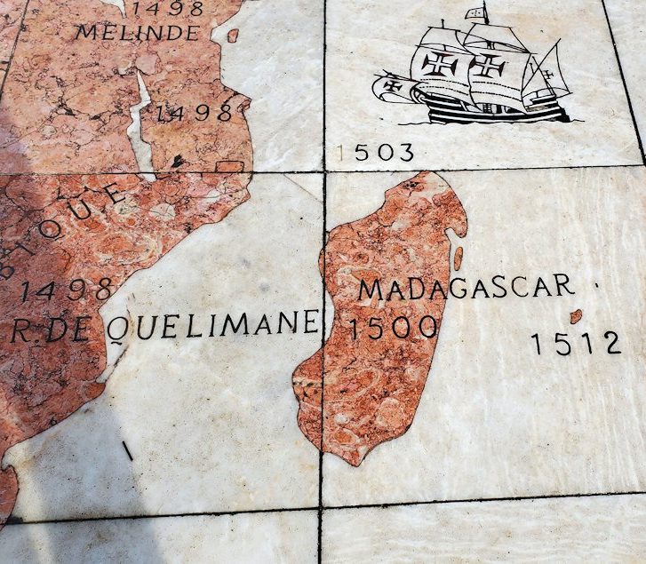 発見のモニュメントにかつてポルトガル王国全盛期だった時代の面影を想い偲ぶ-ポルトガル旅行記53