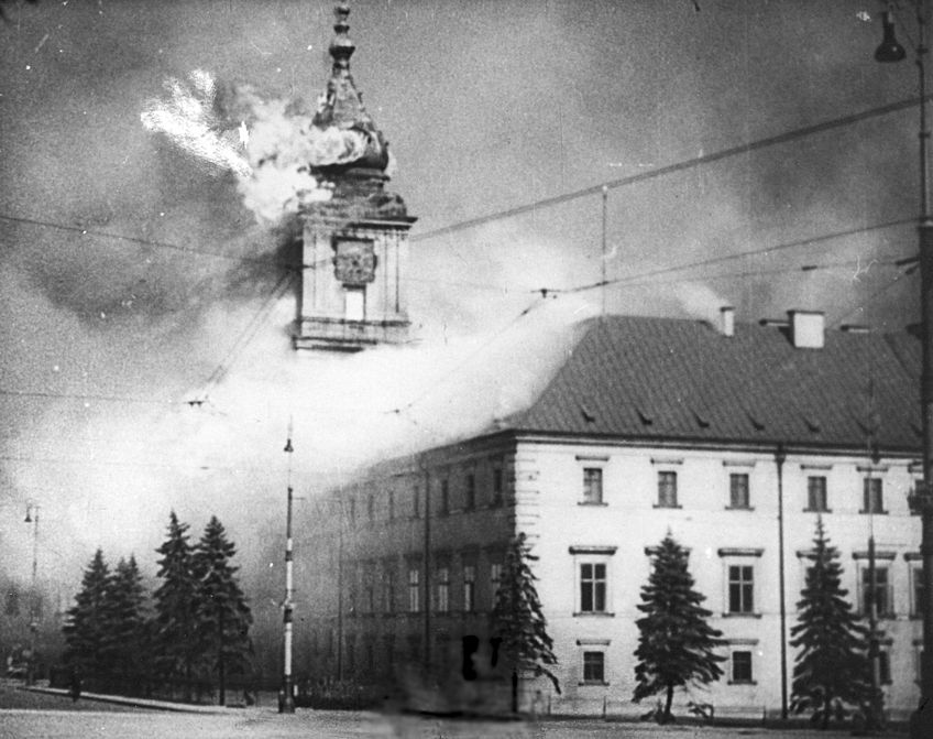 ワルシャワ王宮の火災